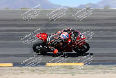 media/Apr-05-2024-Apex Assassins-CVMA Friday Practice (Fri) [[ee2ef04f2b]]/3-Racer 2/Session 3 (Bowl Speed Pans)/